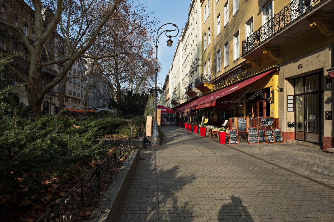 Liszt Ferenc Ter Inner-City Flat Budapest Exterior foto